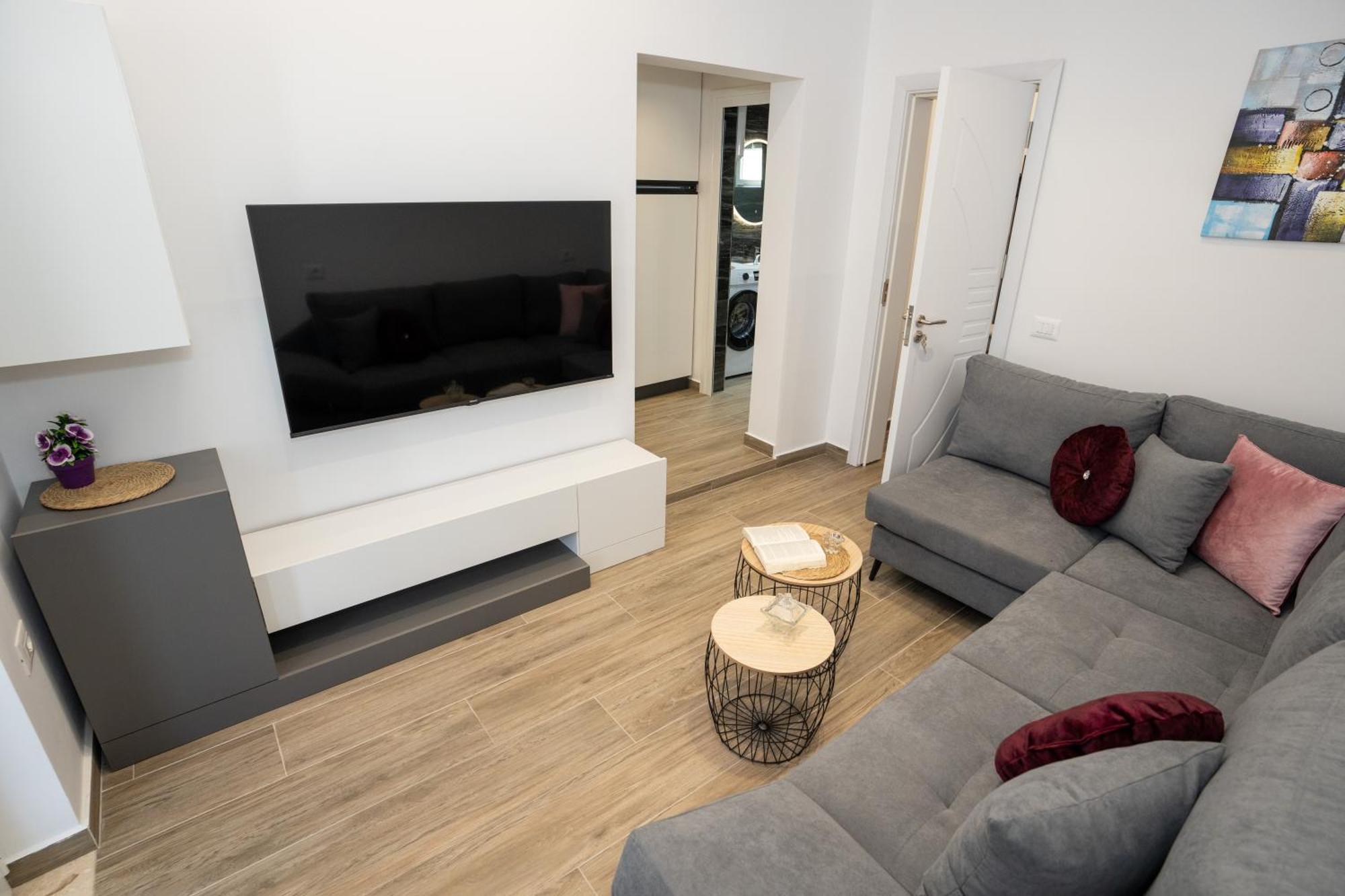 Sunnydream Apartaments Saranda Esterno foto