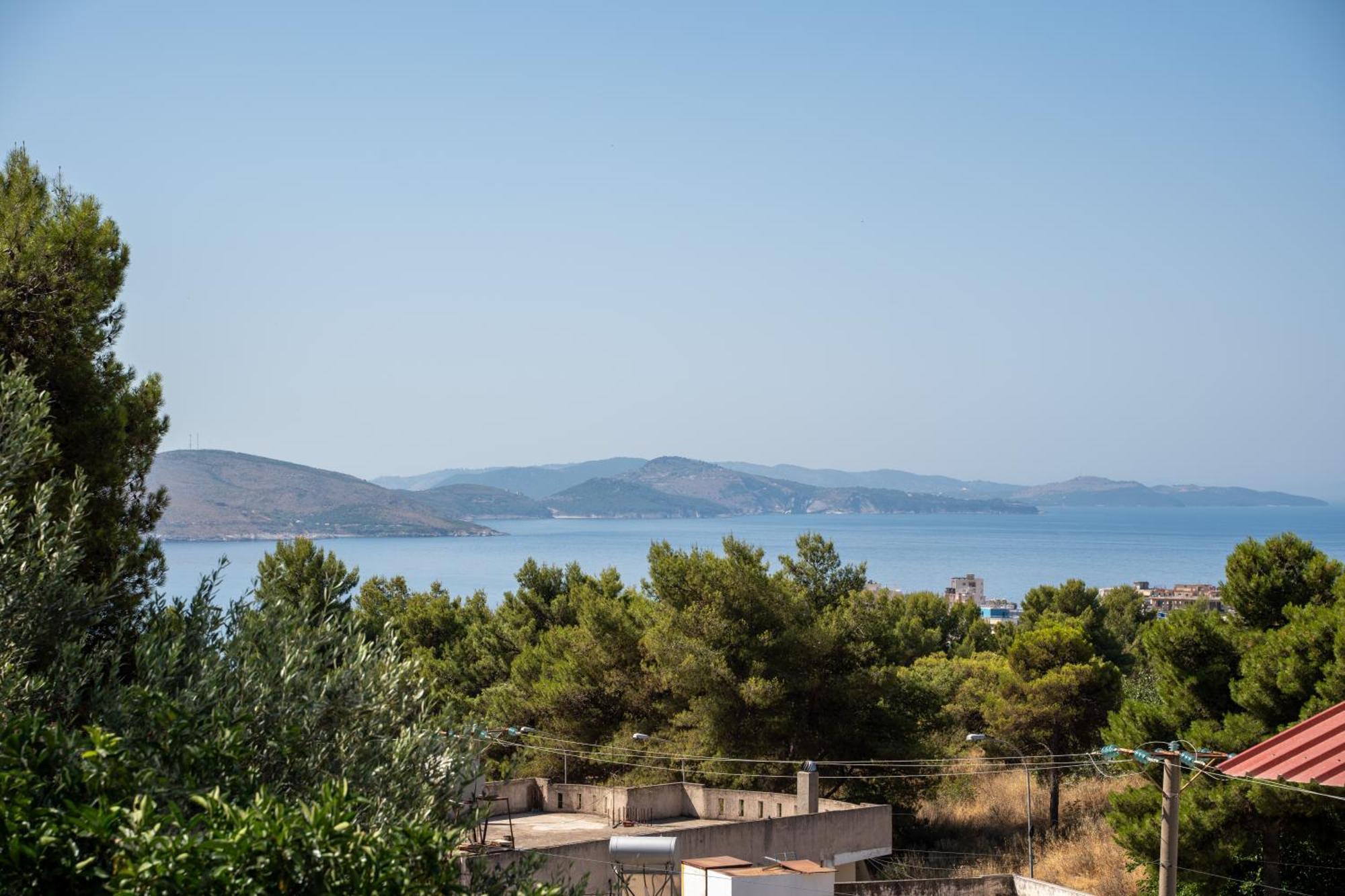Sunnydream Apartaments Saranda Esterno foto